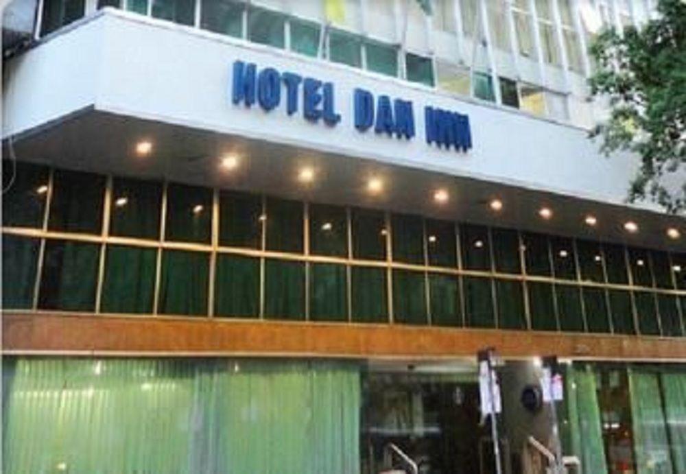 Hotel Dan Inn Express Porto Alegre - 200 Metros Do Complexo Hospitalar Santa Casa E Ufrgs Exteriör bild